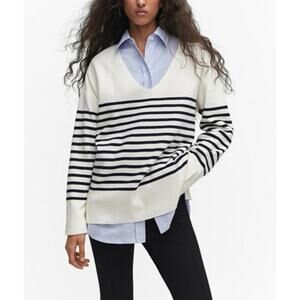 MANGO MNG NWT Oversized Navy Blue Breton Stripe V-Neck Sweater M Slouchy